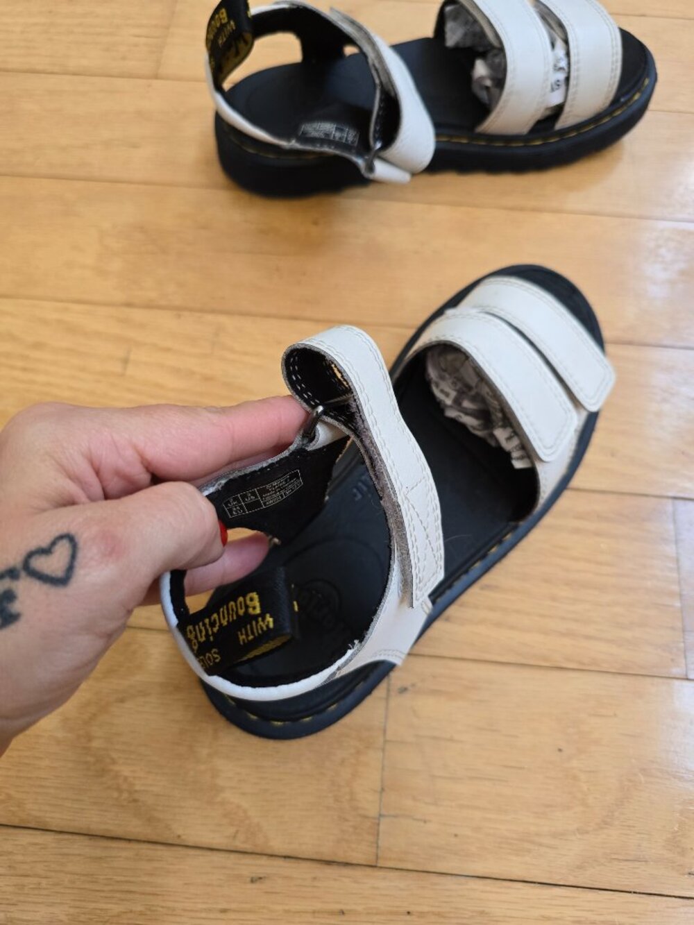 Dr Martens | Klaire J white hydro leather strappy platform sandals | KIDS 3 - Picture 4 of 9